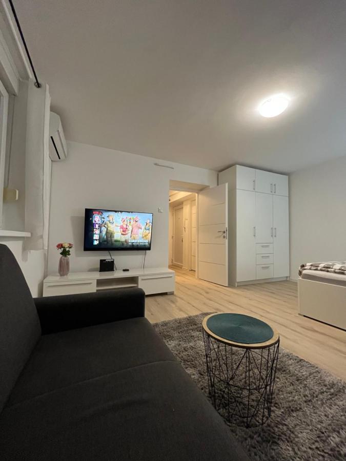 Apartment Vbk Ossero Esterno foto